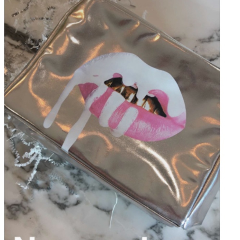 Kylie Cosmetics Holiday Edition Cosmetics Bag